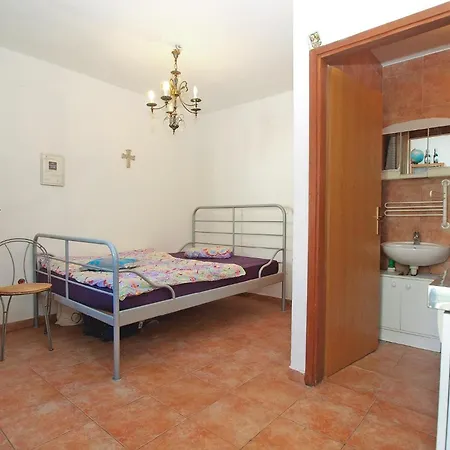 Fuer 2 Personen Ca 18 Qm In Pula, Istrien Istrische Riviera Apartment *