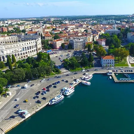 Fuer 2 Personen Ca 18 Qm In Pula, Istrien Istrische Riviera